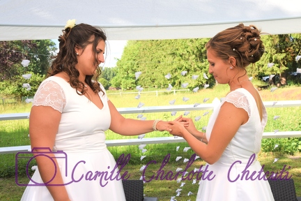 Emilie et Laura